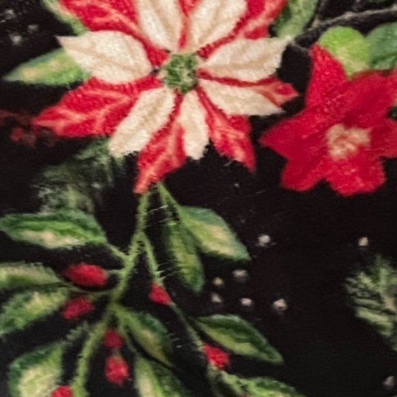 Set of 2 Wellesley Manie finger tip towel New - Picture 10 of 11